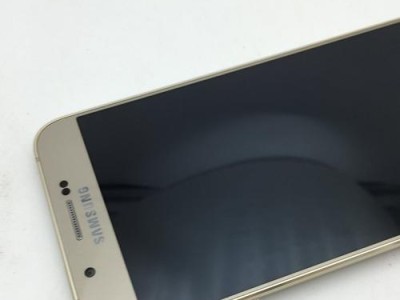 A8000（颠覆传统的智能手机）