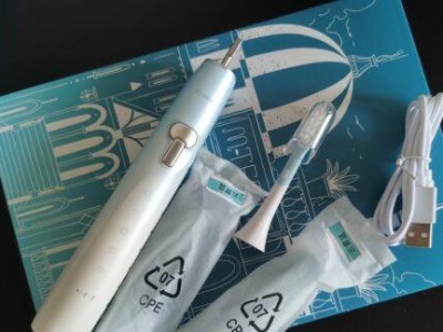 萌牙电动牙刷的使用体验及效果分析（探究萌牙电动牙刷的优势和用户评价）