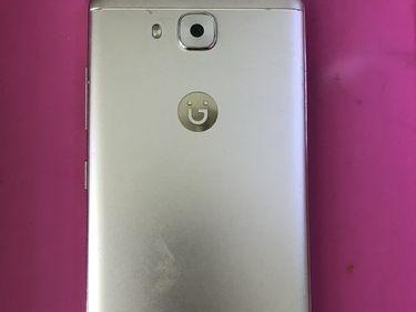 金立F5手机的优势与劣势（金立F5手机的性能、摄影、续航、用户体验等方面评估）