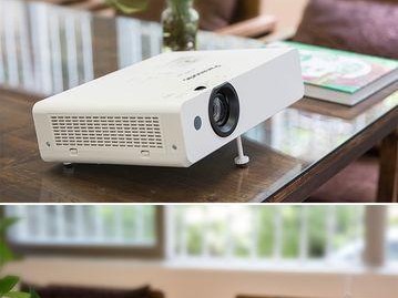 松下PX670投影仪（高清画质与便捷操控，让您尽享视听盛宴）