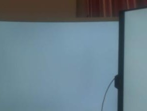 解决黑屏无法进入桌面的问题（有效的方法帮助您摆脱黑屏困扰）