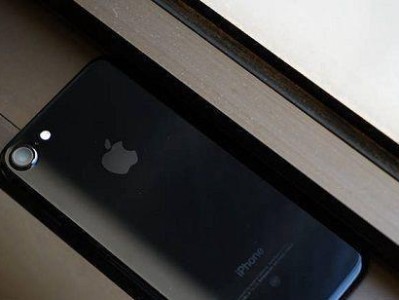 苹果7Plus黑色版（一部黑色iPhone的极致魅力）